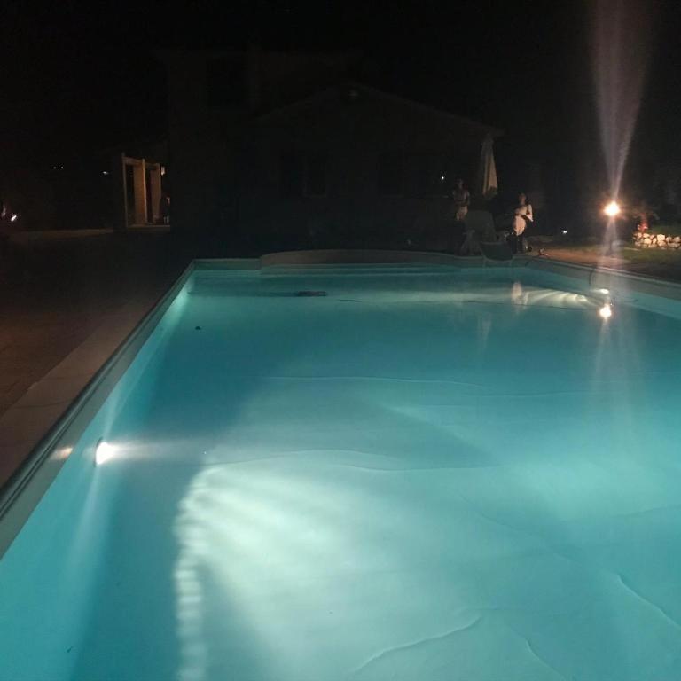 파브로 Il Casale Di Lavinia B&B 외부 사진