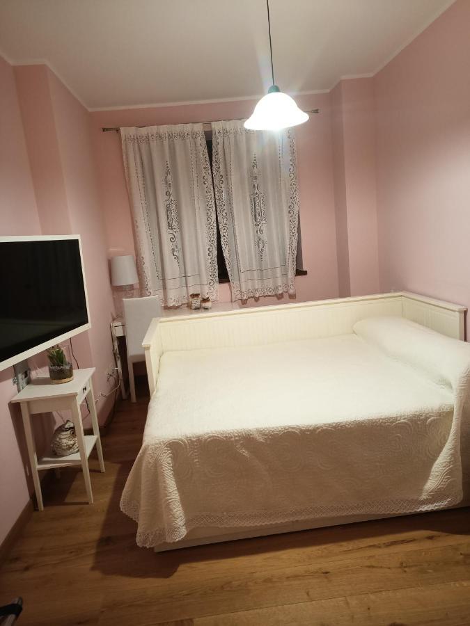 파브로 Il Casale Di Lavinia B&B 외부 사진